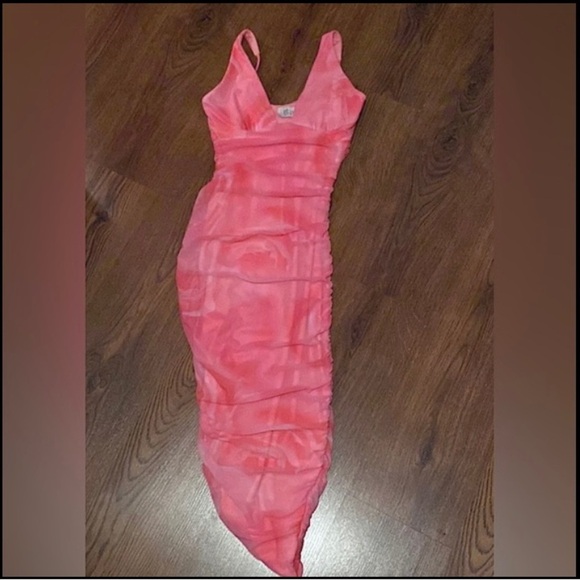 🌷 Oh Polly 🌷 Sunset Pink Shirred Dress - Picture 10 of 11